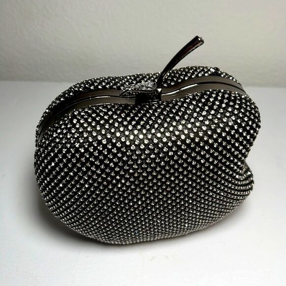 NWT Beautiful Apple Shaped Rhinestone Clutch Bag Crystals Mini crystal purse - Picture 2 of 11